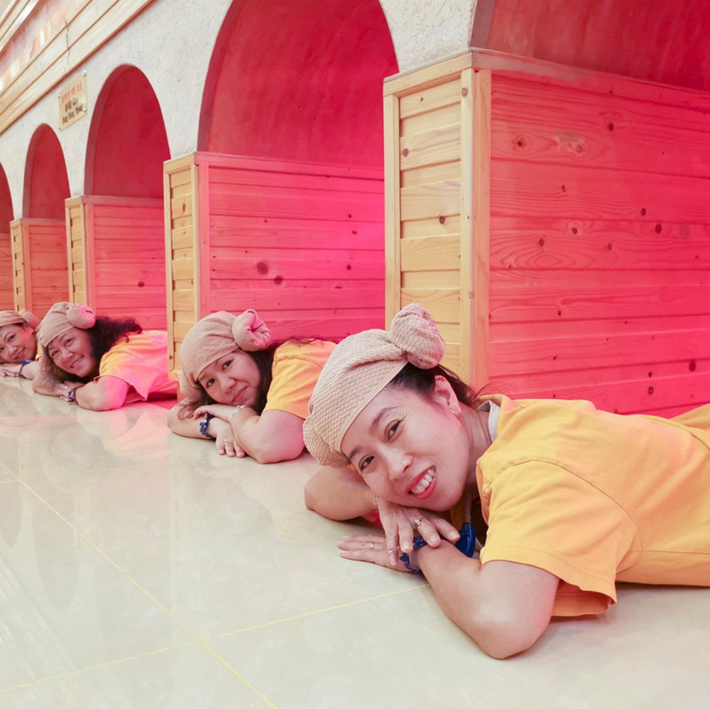 Golden Lotus Healing Spa World