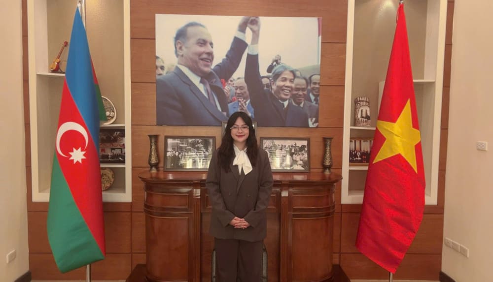 ダナン美女ライダー・イケメンガイド－Playful Tours 旅行