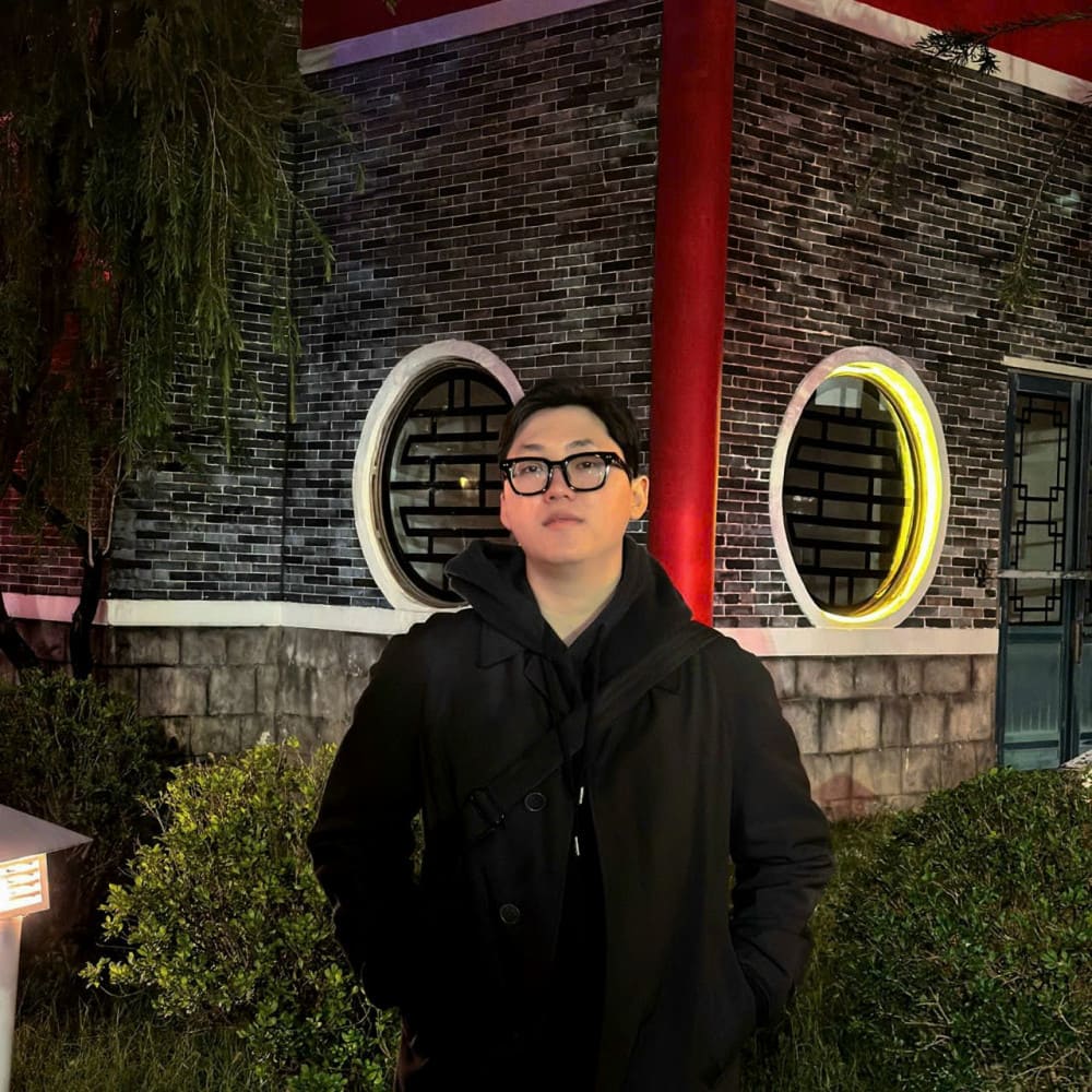 ダナン美女ライダー・イケメンガイド－Playful Tours 旅行