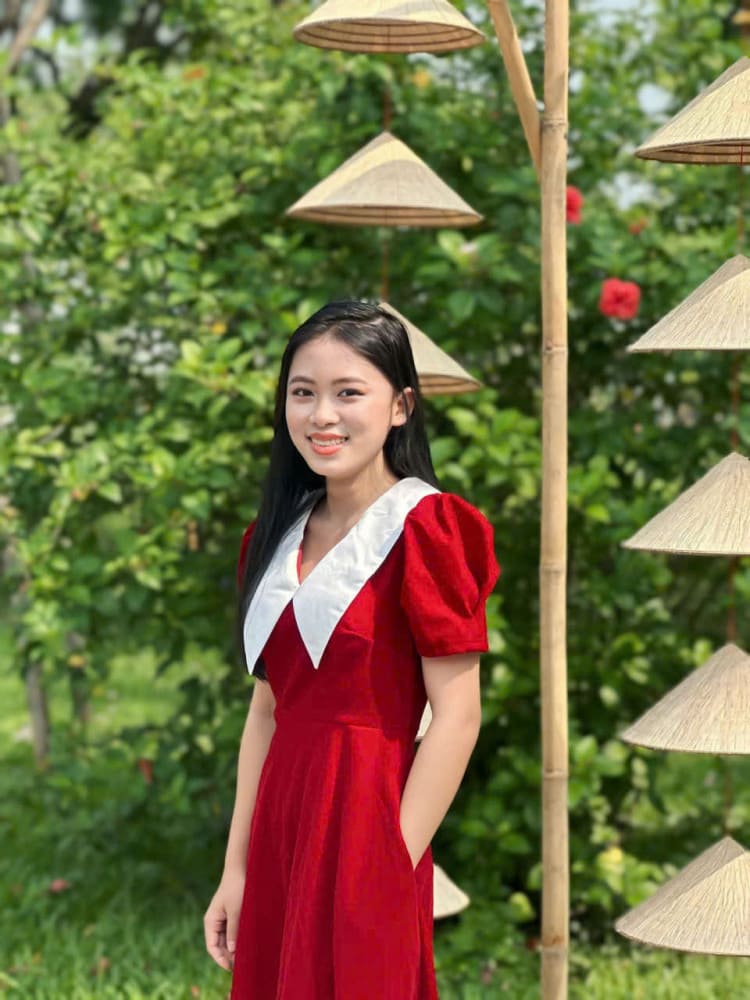 ホーチミン美女ライダー・イケメンガイド－Playful Tours 旅行