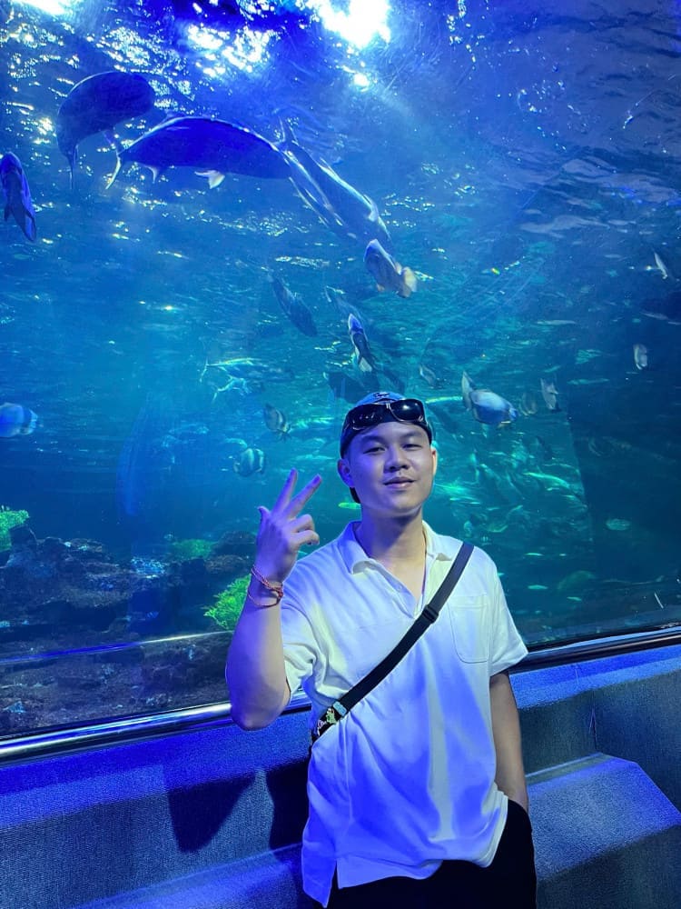 ホーチミン美女ライダー・イケメンガイド－Playful Tours 旅行