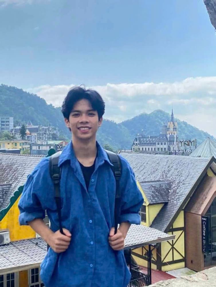 ハノイ美女ライダー・イケメンガイド－Playful Tours 旅行