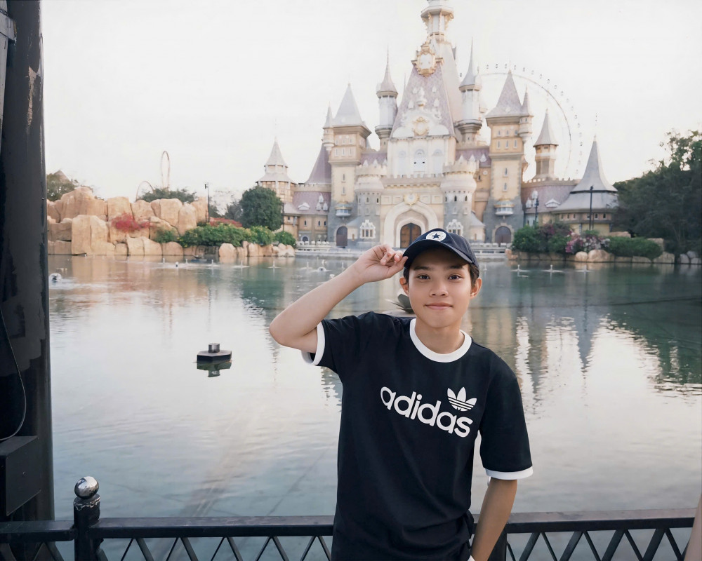 ホーチミン美女ライダー・イケメンガイド－Playful Tours 旅行