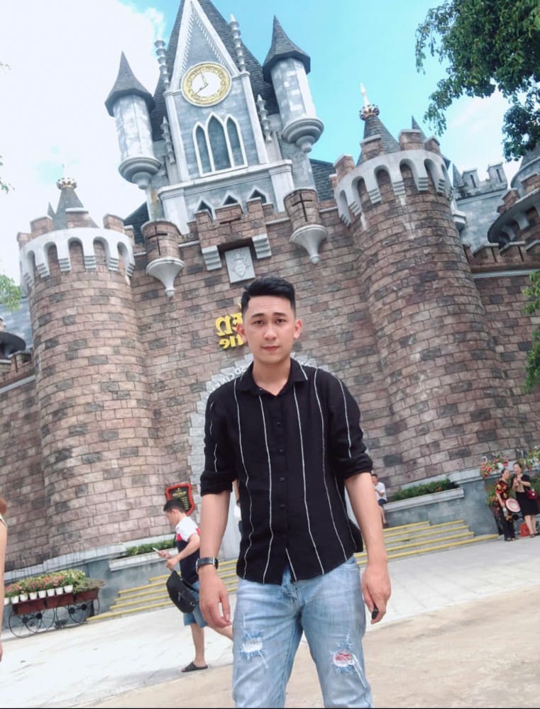 ダナン美女ライダー・イケメンガイド－Playful Tours 旅行