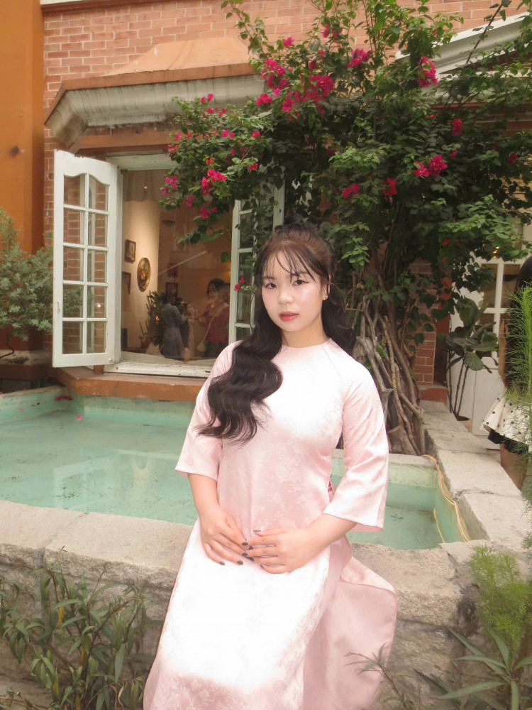 ホーチミン美女ライダー・イケメンガイド－Playful Tours 旅行