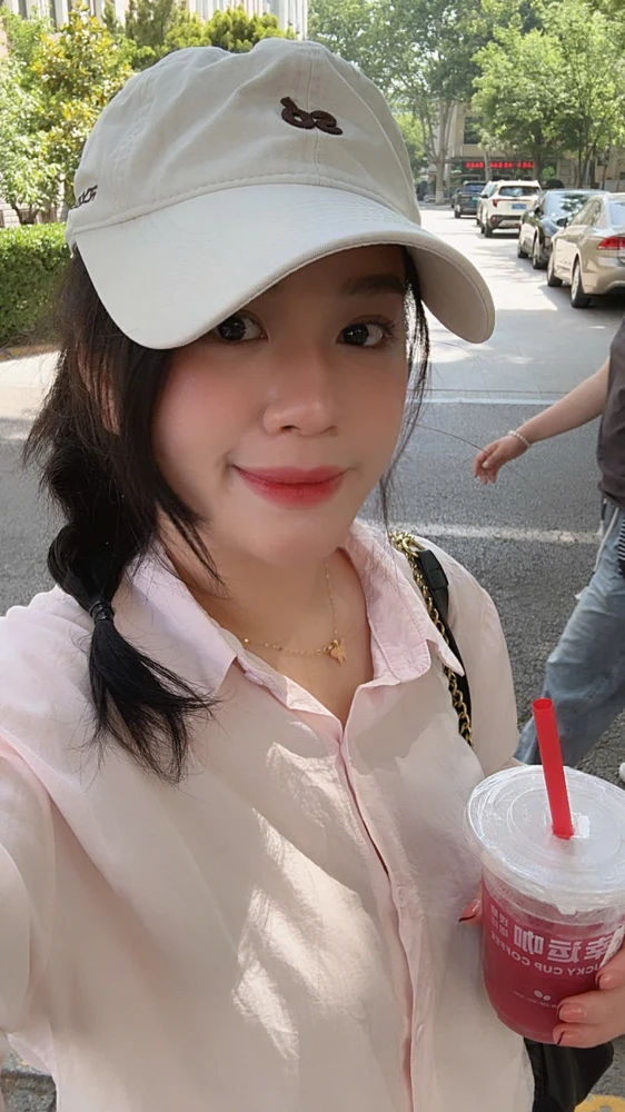 Daisy Duong｜ハノイプライベートガイド｜ベトナム現地ガイド