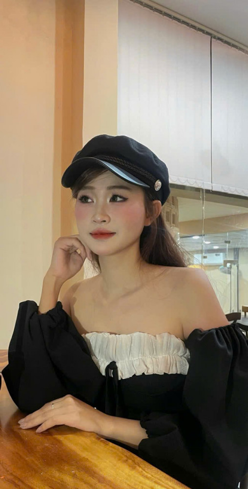 ダナン美女ライダー・イケメンガイド－Playful Tours 旅行