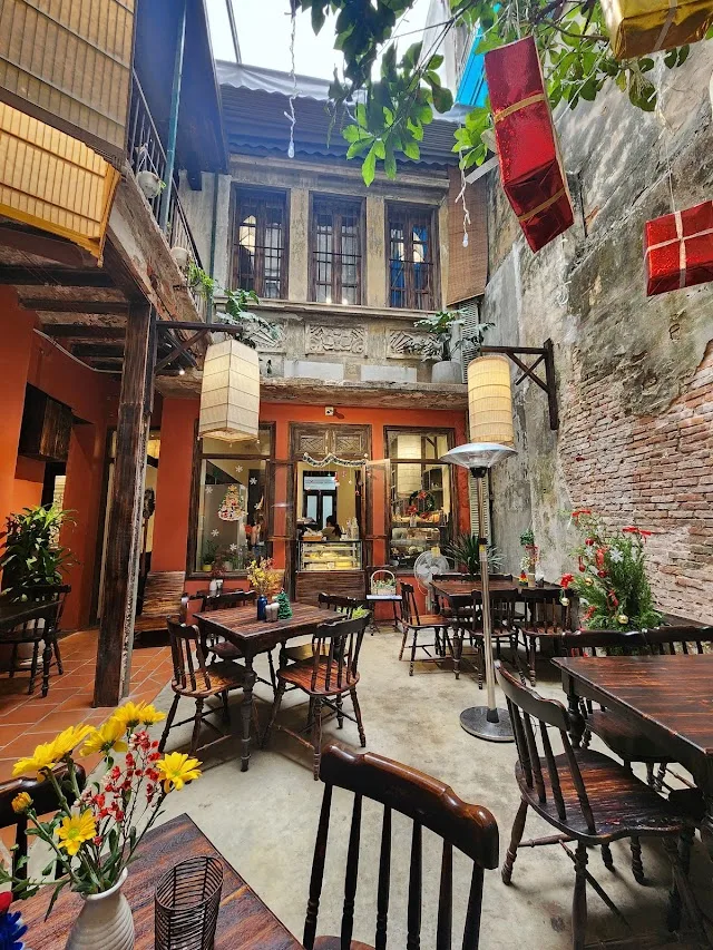 ザ・ハノイ・カフェ&レストラン(The Hanoi Cafe & Restaurant)