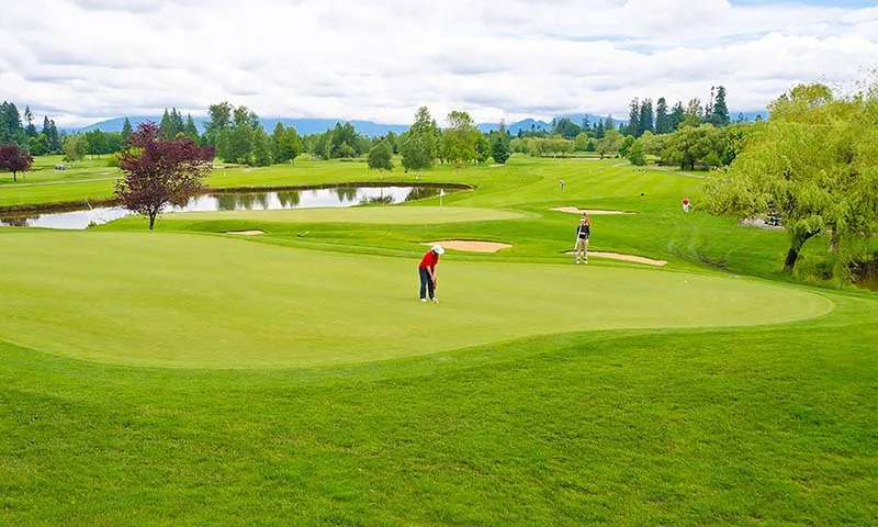 タンソンニャット・ゴルフコース (Tan Son Nhat Golf Course)