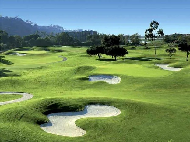 シーリンクス・ゴルフ＆カントリークラブ (Sea Links Golf & Country Club)