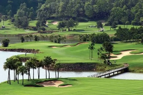 チーリン・ゴルフ・コース (Chi Linh Golf Course)