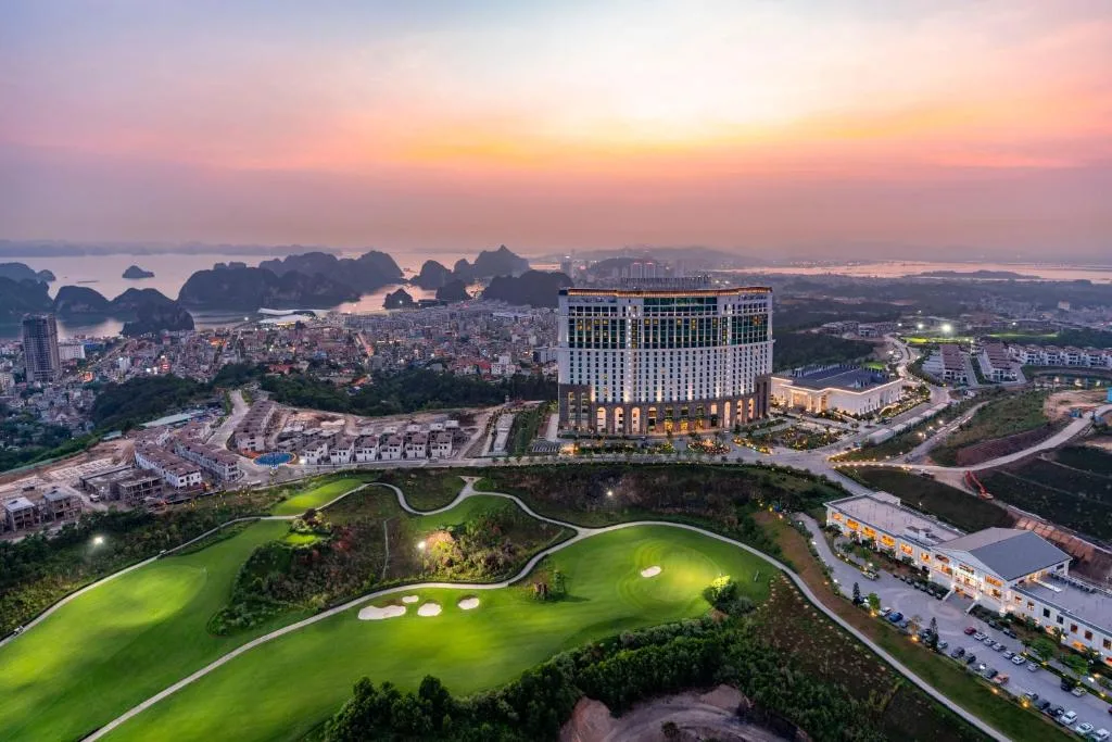 FLCハロン・ゴルフ・クラブ (FLC Ha Long Golf Club)
