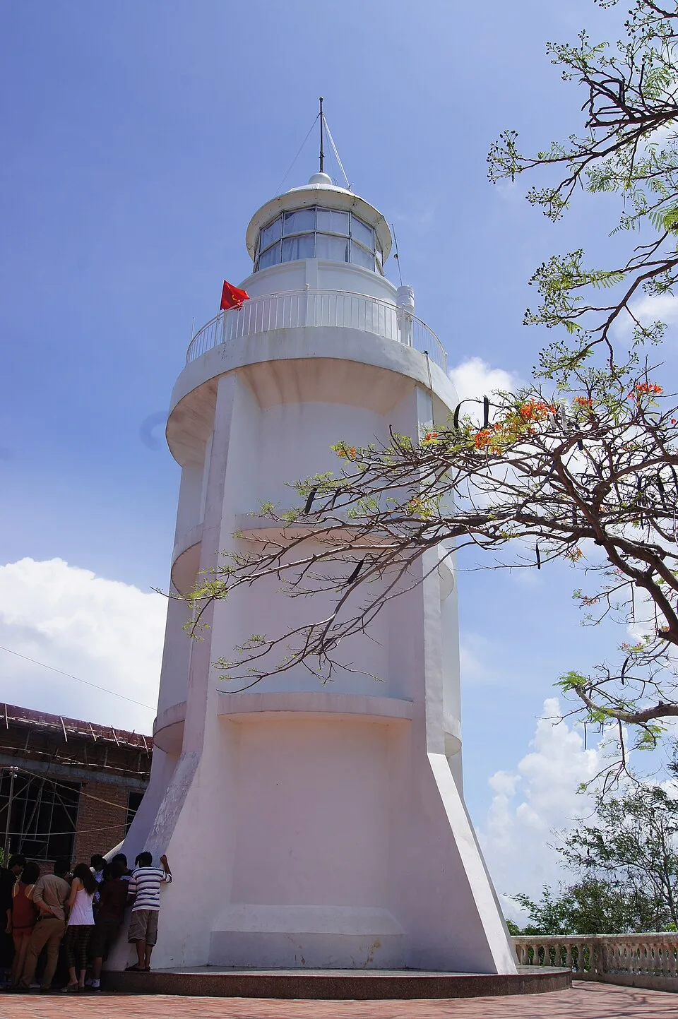 フンタウ灯台 (Hai dang Vung Tau)